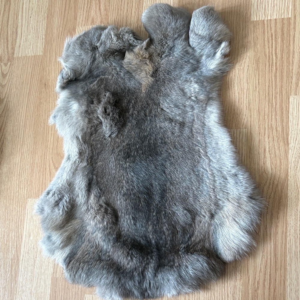 A153 rabbit pelt